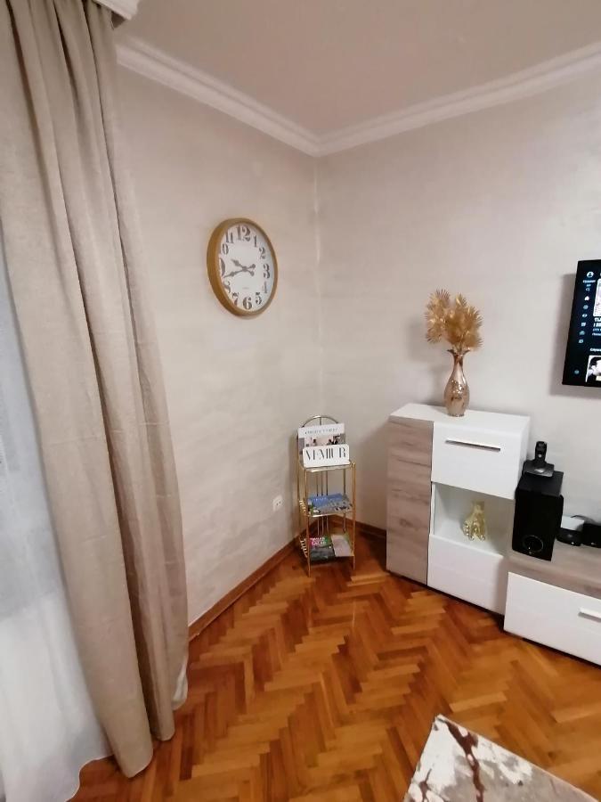 Vemiur Apartment Cacak Exterior photo